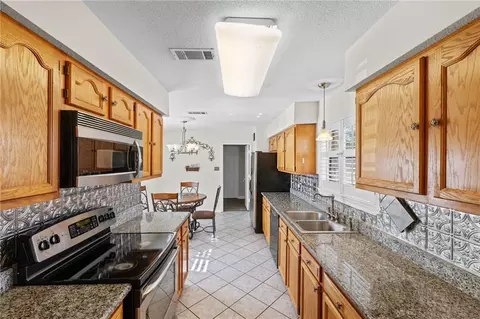 Kitchen - 320 Drury Ln, Slidell, LA 70460 photo 1 of 3