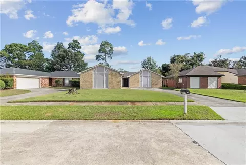 Exterior - 320 Drury Ln, Slidell, LA 70460 photo 9 of 9