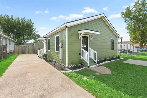 1107 S Upland Ave, Metairie, LA 70003