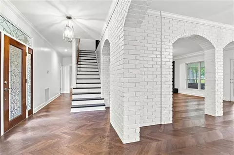 Entry Way - 2231 Ormond Blvd, Destrehan, LA 70047 photo 2 of 5