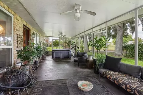 Exterior - 2231 Ormond Blvd, Destrehan, LA 70047 photo 4 of 8