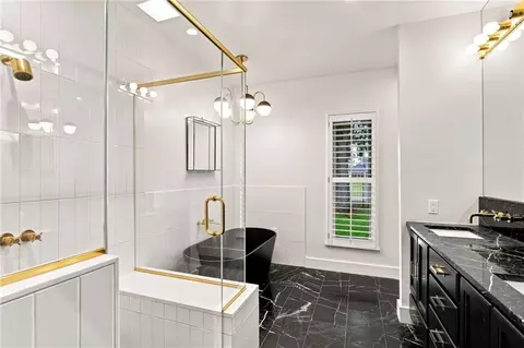 Bath - 2231 Ormond Blvd, Destrehan, LA 70047 photo 1 of 5