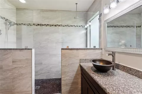 Bath - 613 Del Sol Pass, Covington, LA 70433 photo 2 of 4