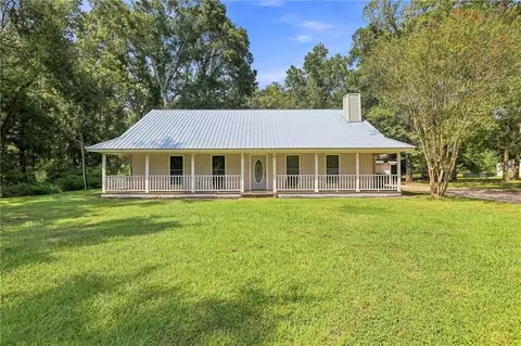Exterior - 16267 Black Mud Rd, Walker, LA 70785 photo 4 of 8