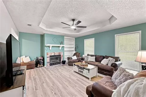 Living - 16267 Black Mud Rd, Walker, LA 70785 photo 1 of 3