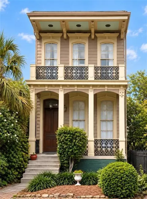 1525 Clio St #1, New Orleans, LA 70130