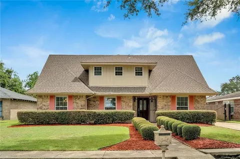 7231 Bullard Ave, New Orleans, LA 70128