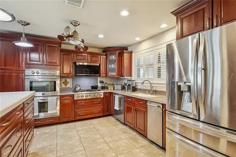 Kitchen - 200 Ranger Pl, Slidell, LA 70458 photo 1 of 3