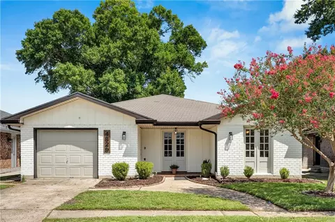4829 Argonne St, Metairie, LA 70001