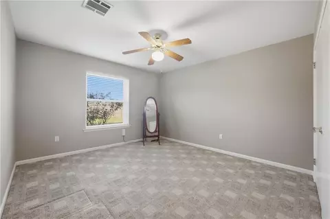 Bedroom - 513 Maryland Dr, Luling, LA 70070 photo 3 of 5