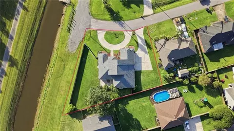 View/Area - 513 Maryland Dr, Luling, LA 70070 photo 7 of 10
