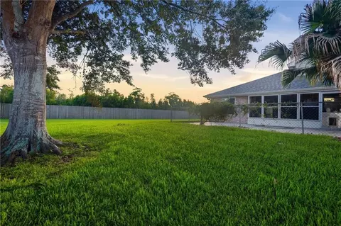 Exterior - 513 Maryland Dr, Luling, LA 70070 photo 7 of 7