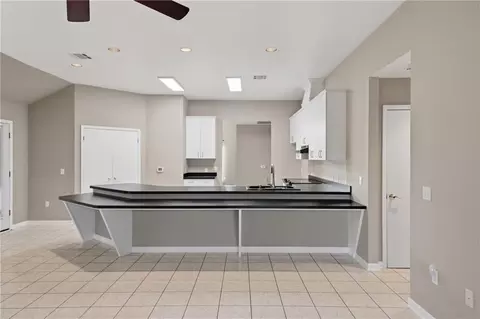 Kitchen - 513 Maryland Dr, Luling, LA 70070 photo 2 of 2