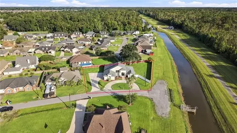 View/Area - 513 Maryland Dr, Luling, LA 70070 photo 3 of 10
