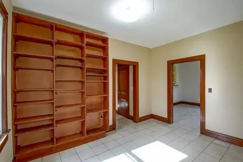 Living - 12563 River Rd, Luling, LA 70070 photo 2 of 2