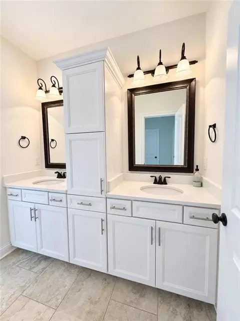 Bath - 362 Saw Grass Loop, Covington, LA 70435 photo 4 of 5