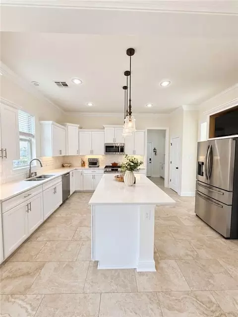 Kitchen - 362 Saw Grass Loop, Covington, LA 70435 photo 1 of 2
