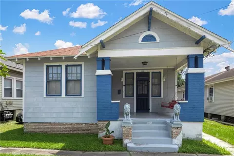 516 Monroe St, Gretna, LA 70053