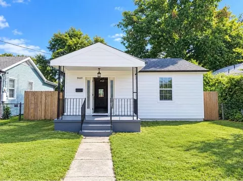 9009 Fig St, New Orleans, LA 70118
