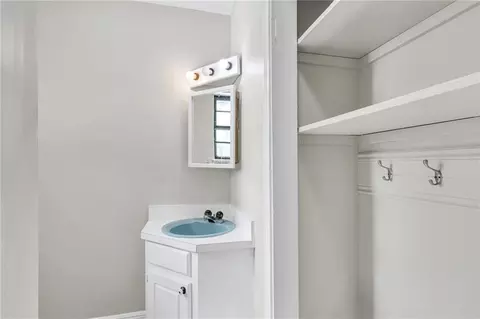 Bath - 104 Drum St, Covington, LA 70433 photo 1 of 2