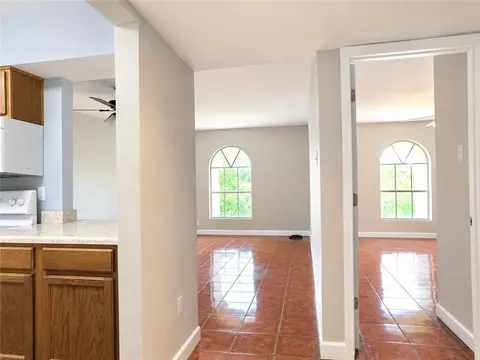 2500 Houma Blvd #308, Metairie, LA 70001