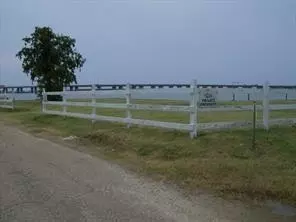 337 Lakeview Dr, Slidell, LA 70458