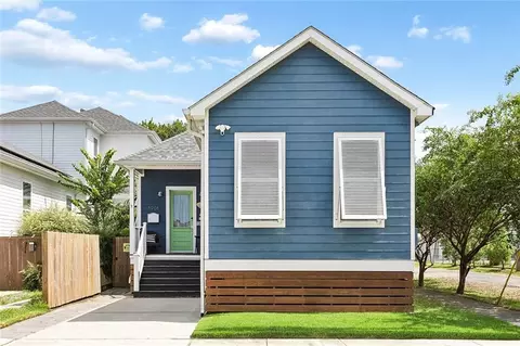 1901 Eagle St, New Orleans, LA 70118