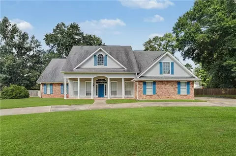 1012 Poplar Rd, Franklinton, LA 70438