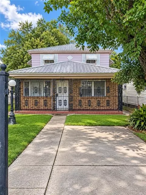 1716 Odeon St, New Orleans, LA 70114