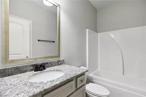 Bath - 509 Eagle Loop, Covington, LA 70433 photo 1 of 1