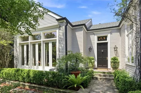4905 Constance St, New Orleans, LA 70115