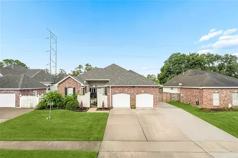 Exterior - 309 Spartan Loop, Slidell, LA 70458 photo 11 of 11