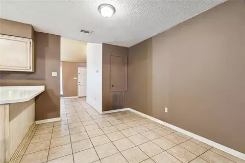 Entry Way - 2022 Oriole St, Slidell, LA 70460 photo 1 of 1