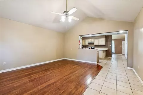 Living - 2022 Oriole St, Slidell, LA 70460 photo 7 of 7