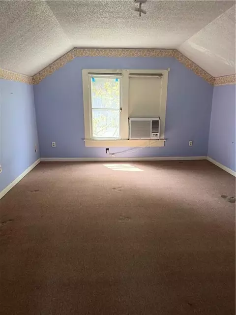 Bedroom - 507 E Thomas St, Hammond, LA 70401 photo 6 of 8