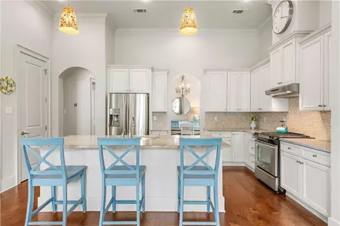 Kitchen - 705 S Corniche Du Lac, Covington, LA 70433 photo 2 of 2