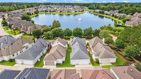 View/Area - 705 S Corniche Du Lac, Covington, LA 70433 photo 2 of 2