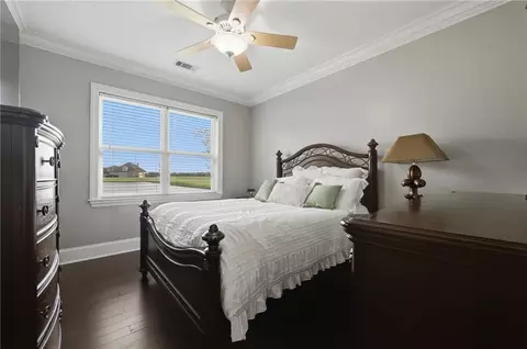 Bedroom - 118 Lac Segnette Dr, Luling, LA 70070 photo 2 of 3