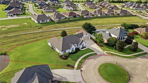 View/Area - 118 Lac Segnette Dr, Luling, LA 70070 photo 5 of 10