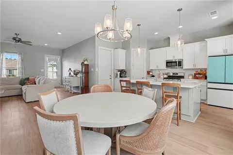 Dining - 72656 Robindale Dr, Covington, LA 70435 photo 2 of 2