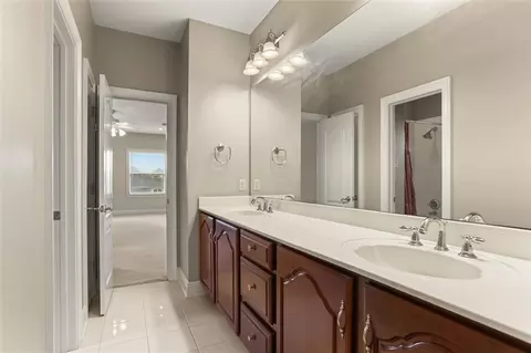 Bath - 80 Inlet Dr, Slidell, LA 70458 photo 4 of 4