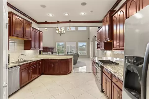 Kitchen - 80 Inlet Dr, Slidell, LA 70458 photo 1 of 2