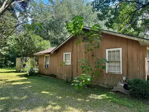 Exterior - 72196 E 7th St, Covington, LA 70433 photo 1 of 4