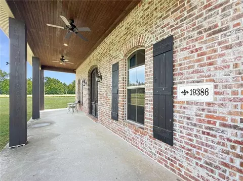 Exterior - 19386 Highway 111, Evans, LA 70639 photo 2 of 5