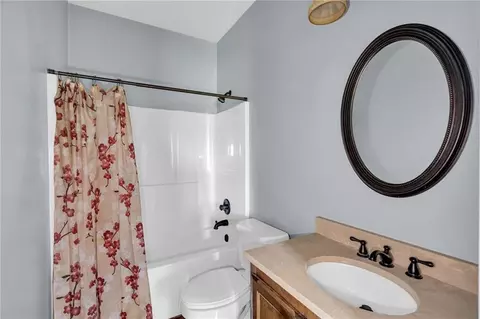 Bath - 111 Saint Anthony St, Luling, LA 70070 photo 5 of 5