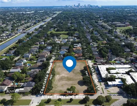 6103 Chatham Dr, New Orleans, LA 70122