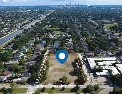 6103 Chatham Dr, New Orleans, LA 70122