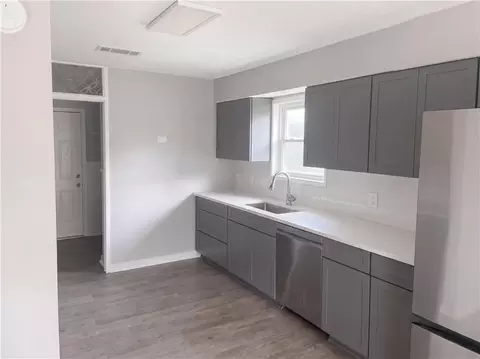 Kitchen - 1433 Sunset Dr, Slidell, LA 70460 photo 1 of 3
