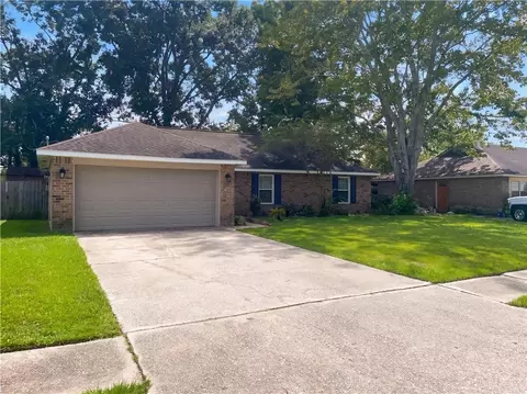 Exterior - 1433 Sunset Dr, Slidell, LA 70460 photo 4 of 6