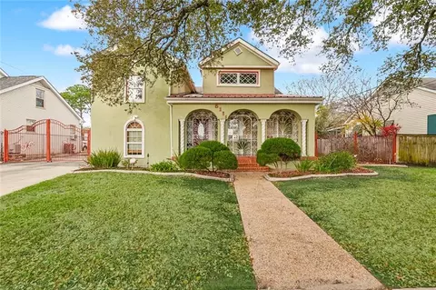 5116 Franklin Ave, New Orleans, LA 70122